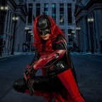 BATWOMAN ONE